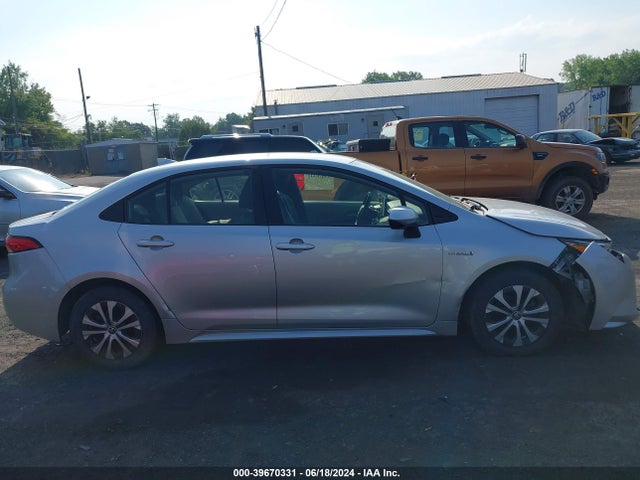 Toyota Corolla Hybrid Le 2021 JTDEAMDE9MJ030078 Image 13