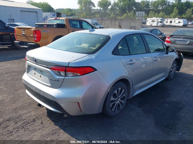 Toyota Corolla Hybrid Le 2021 JTDEAMDE9MJ030078 Image 4
