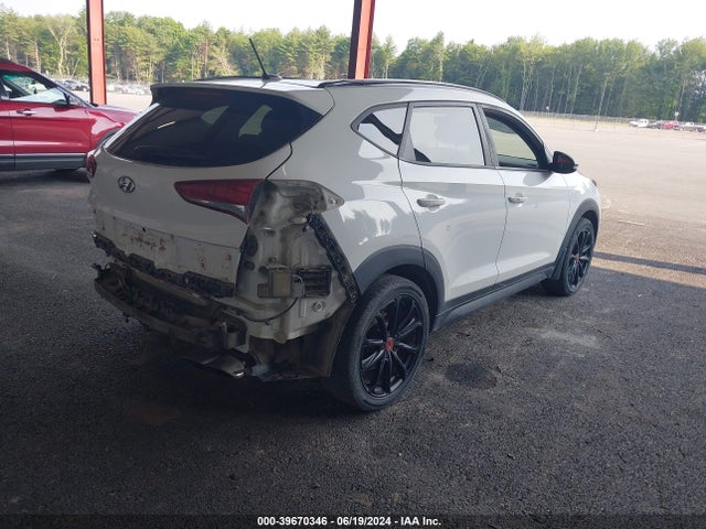 Hyundai Tucson Night 2017 KM8J3CA26HU545407 Image 4