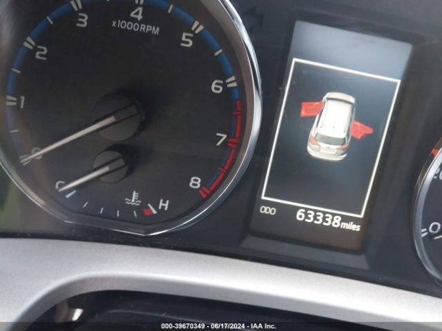 JTMWFREV5GJ090624 Toyota Rav4 Xle