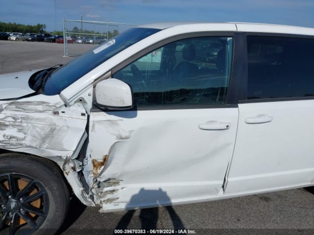 2C4RDGEG7KR688761 Dodge Grand Caravan Gt