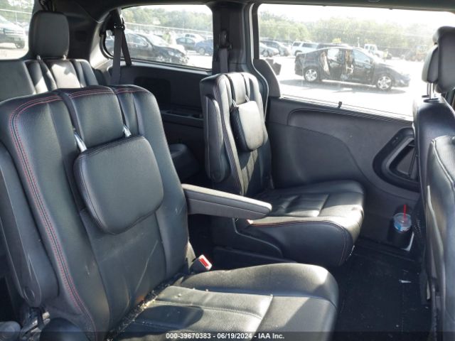 2C4RDGEG7KR688761 Dodge Grand Caravan Gt