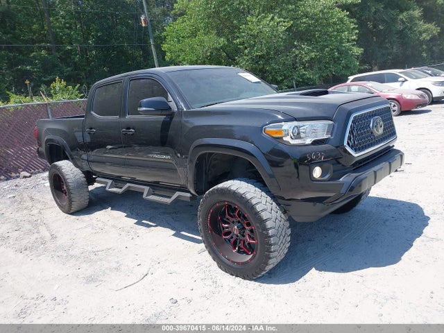 Toyota Tacoma Trd Off Road 2019 5TFDZ5BNXKX046121 zdjęcie główne