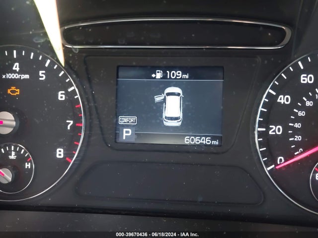 KIA Sorento 3.3l S 2019 5XYPGDA56KG586454 Image 15