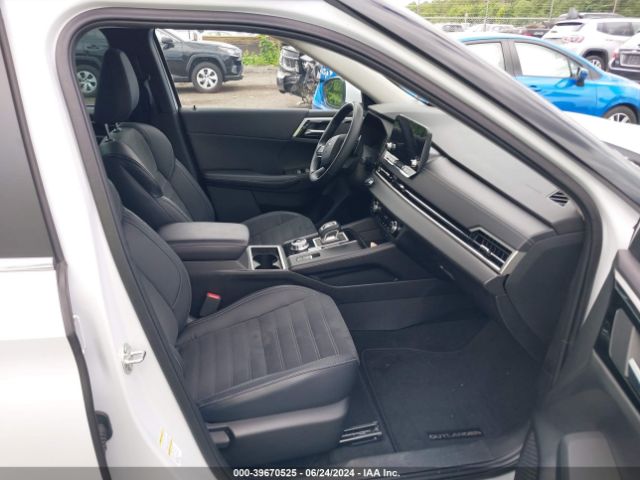 JA4J3UA89NZ088485 Mitsubishi Outlander Black Edition 2wd/se 2.5 2wd/se Launch Edition 2wd