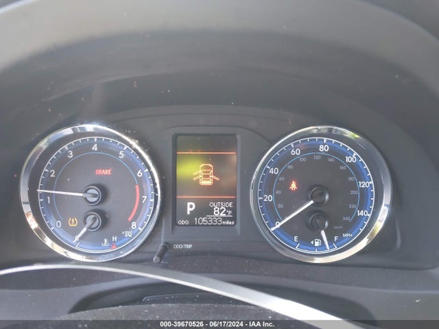 Toyota COROLLA L 2018 5YFBURHEXJP764558 Image 7