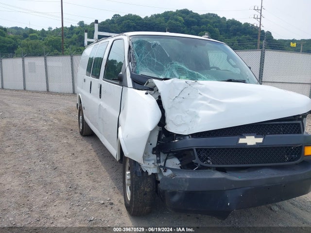 Chevrolet Express 2500 Work Van 2019 1GCWGAFP7K1309946 Image 6