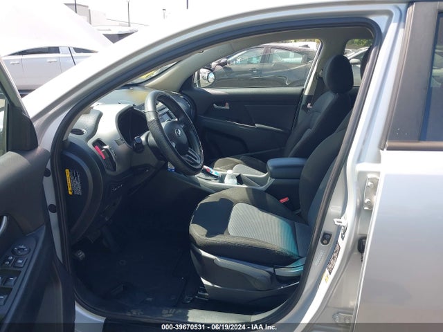 KIA Sportage Lx 2016 KNDPB3AC9G7866784 Image 5