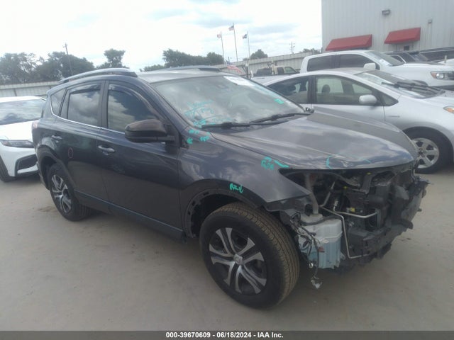 Toyota RAV4 LE 2017 JTMZFREVXHJ132686 головне зображення