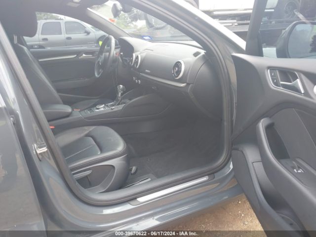 WAUB8GFF7J1037786 Audi A3 2.0t Premium/2.0t Tech Premium