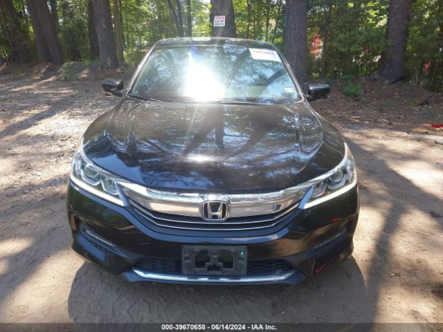 1HGCR2F72GA202024 Honda ACCORD EX