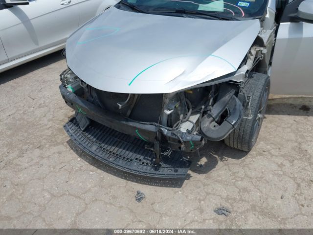 5YFBURHE4GP376489 Toyota Corolla Le Plus