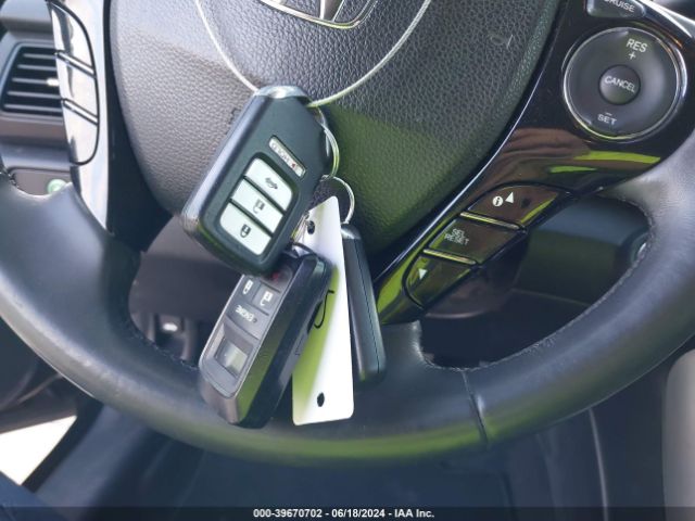 1HGCR6F52EA005339 Honda Accord Hybrid Ex-l