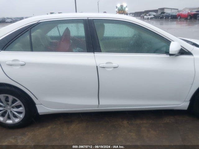 Toyota CAMRY LE 2016 4T4BF1FK0GR537719 Image 14