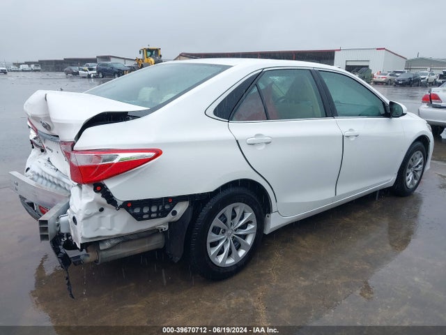 Toyota CAMRY LE 2016 4T4BF1FK0GR537719 Image 4