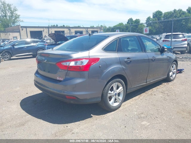 Ford FOCUS SE 2014 1FADP3F29EL361083 Image 4