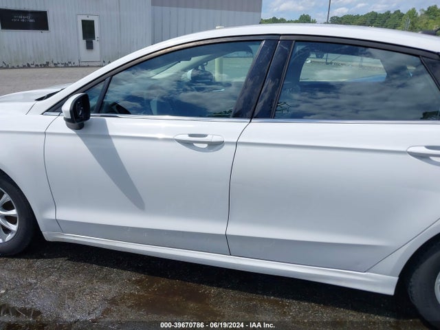 Ford FUSION S 2017 3FA6P0G78HR204605 Image 14