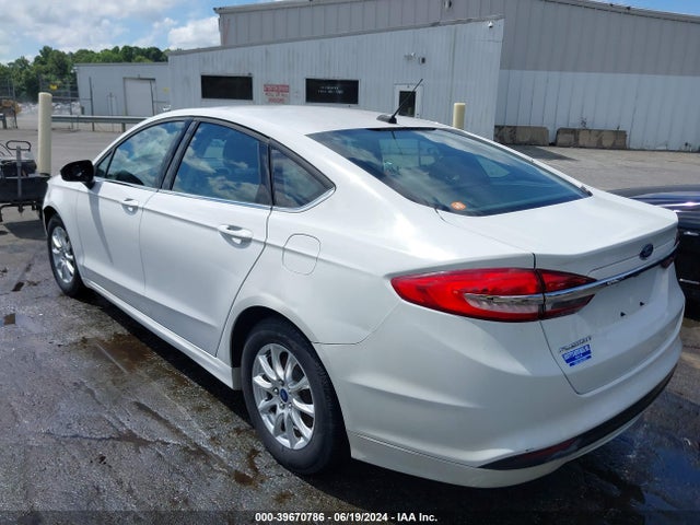 Ford FUSION S 2017 3FA6P0G78HR204605 Image 3