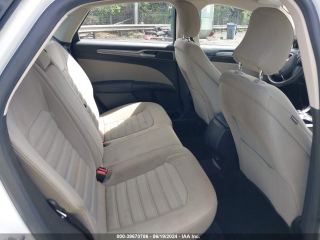 Ford FUSION S 2017 3FA6P0G78HR204605 Image 8