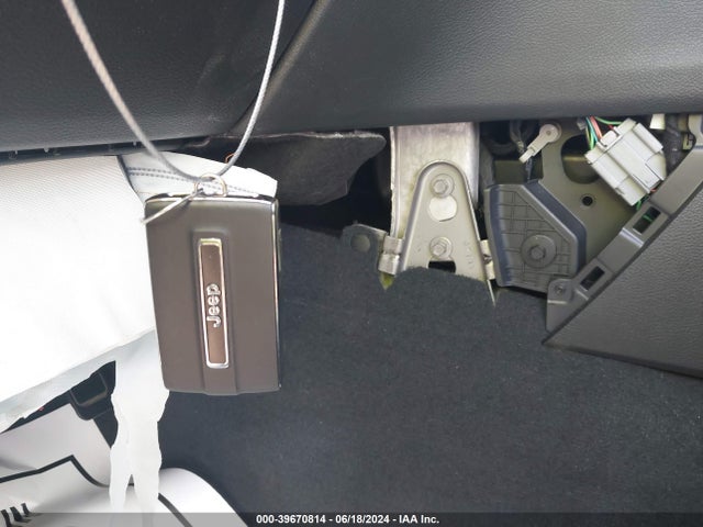 Jeep Grand Cherokee 4xe 2023 1C4RJYB66PC589021 Image 11