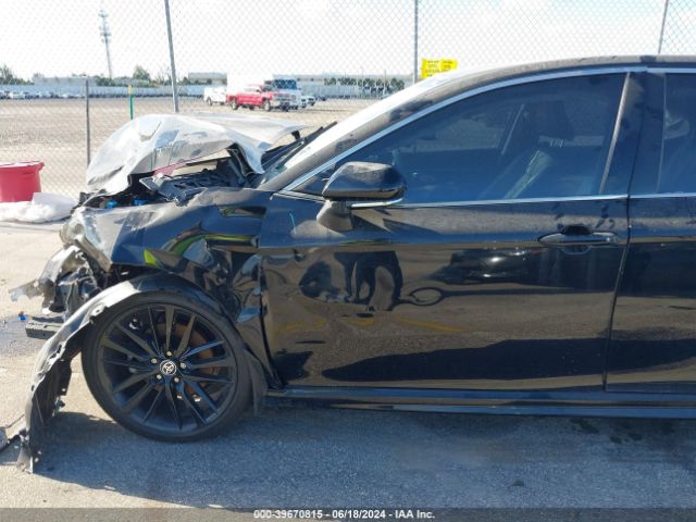 4T1K61AK6NU707256 Toyota CAMRY XSE