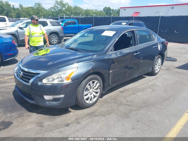 Nissan Altima 2.5 S 2014 1N4AL3AP1EC429281 Image 2