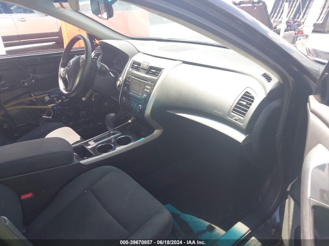 Nissan Altima 2.5 S 2014 1N4AL3AP1EC429281 Image 5
