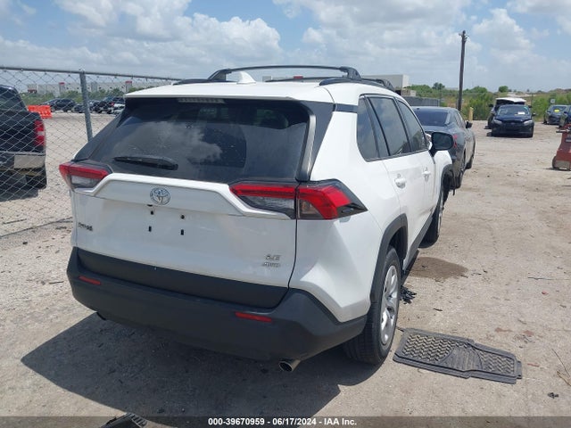 Toyota RAV4 LE 2019 JTMF1RFV9KD036909 Image 4