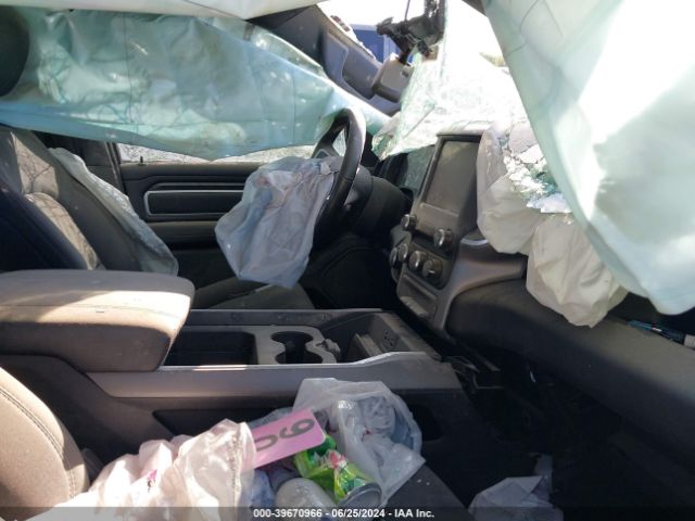 2020 RAM 1500 1C6RREBT1LN344887 Photo 4