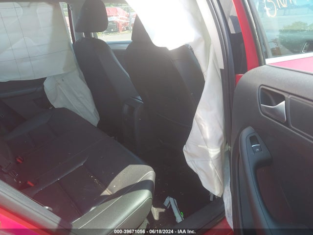 3VWLA7AJXFM251105 Volkswagen Jetta 2.0l Tdi Se