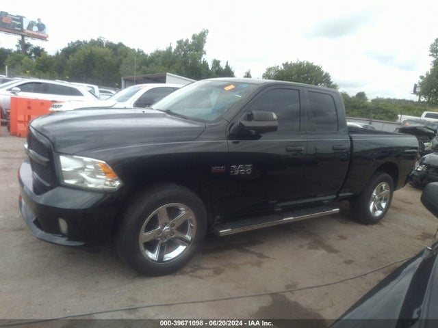 RAM 1500 Express Quad Cab 4x2 6'4 Box 2018 1C6RR6FT5JS171230 Image 14