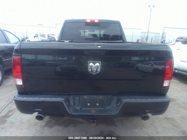 RAM 1500 Express Quad Cab 4x2 6'4 Box 2018 1C6RR6FT5JS171230 Image 16