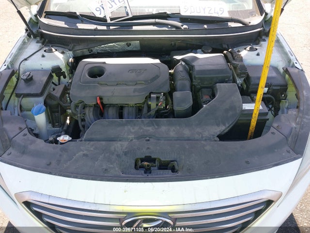Hyundai SONATA SE 2015 5NPE24AF8FH222873 Image 10