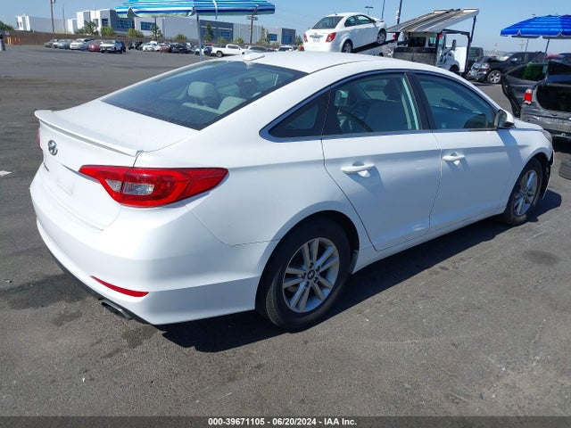 Hyundai SONATA SE 2015 5NPE24AF8FH222873 Image 4