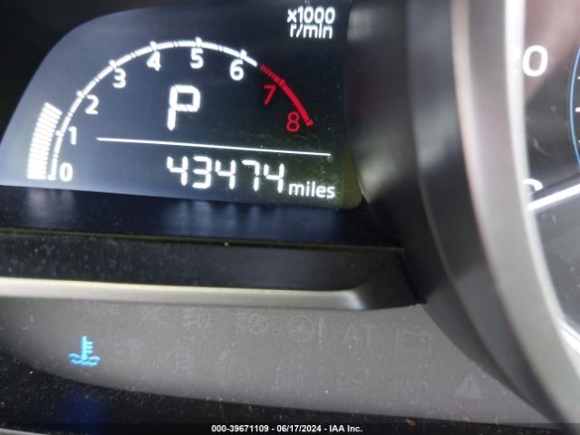 3MYDLBYV9LY715312 Toyota YARIS LE