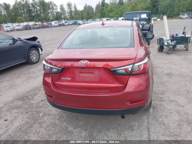 3MYDLBYV9LY715312 Toyota YARIS LE