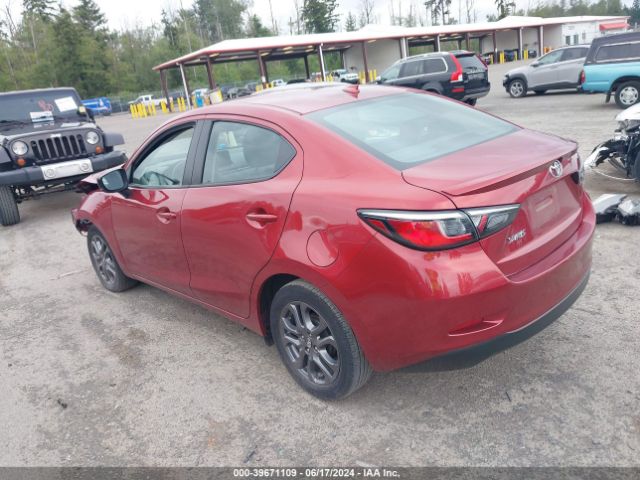 3MYDLBYV9LY715312 Toyota YARIS LE