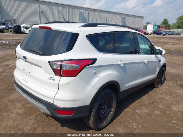 Ford ESCAPE SE 2017 1FMCU9GD2HUE58959 Image 4