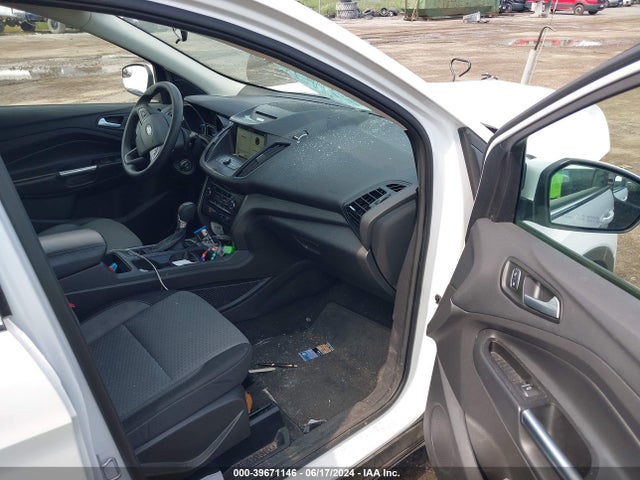 Ford ESCAPE SE 2017 1FMCU9GD2HUE58959 Image 5