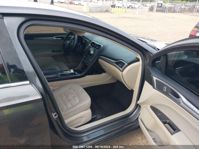 3FA6P0HDXLR231219 Ford FUSION SE