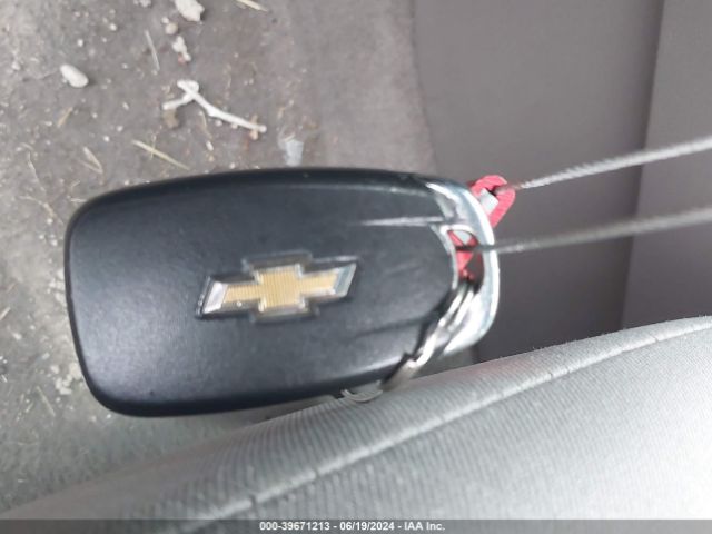 1G1ZB5ST2GF228975 Chevrolet MALIBU LS