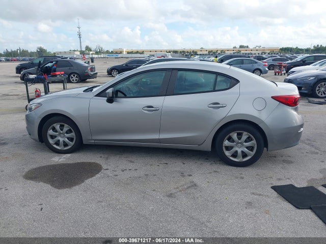 3MZBM1U72FM166811 Mazda Mazda3 I Sport