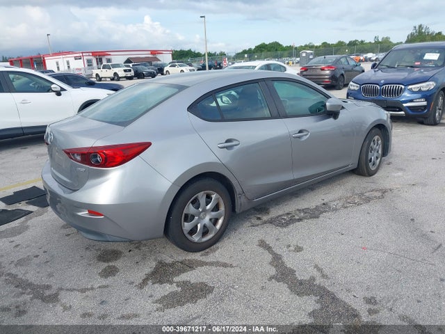 3MZBM1U72FM166811 Mazda Mazda3 I Sport