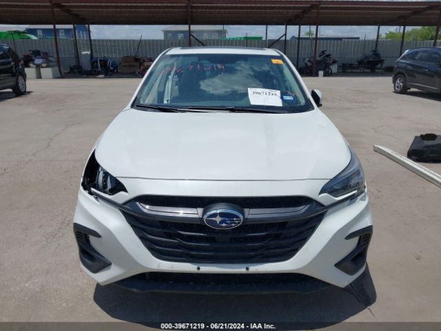 4S3BWAF63P3010555 Subaru Legacy Premium