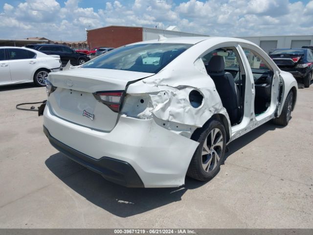 4S3BWAF63P3010555 Subaru Legacy Premium