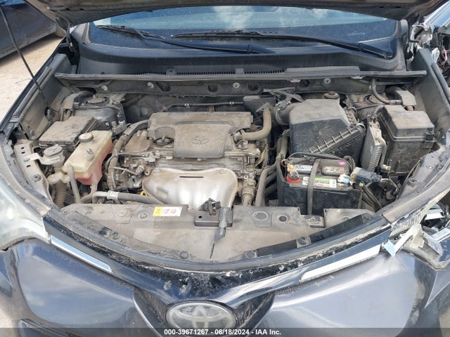 Toyota Rav4 Xle 2018 JTMWFREV0JJ736174 Image 10