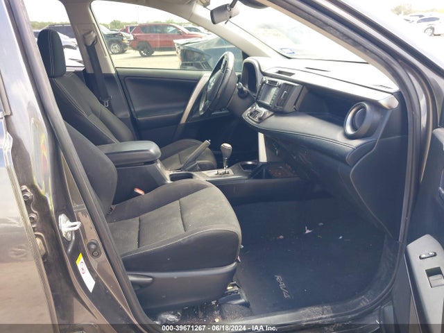 Toyota Rav4 Xle 2018 JTMWFREV0JJ736174 Image 5