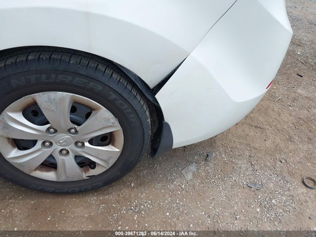 Hyundai ELANTRA SE 2016 5NPDH4AE9GH715139 Image 6