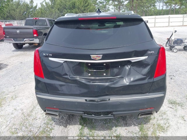 1GYKNCRS7HZ171233 Cadillac Xt5 Premium Luxury