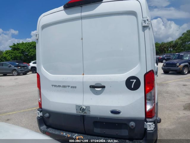 1FTYR2CM1JKB01654 Ford Transit-250